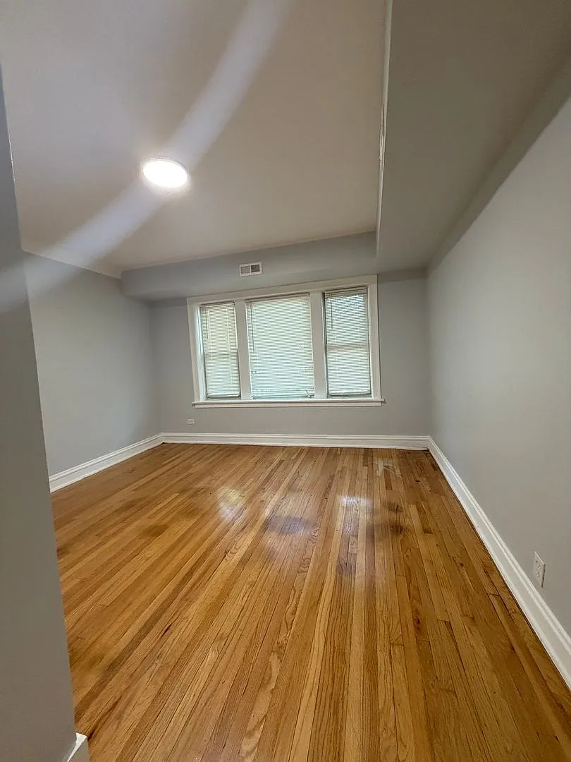 7601-7609 S Drexel LLC — Photo 3