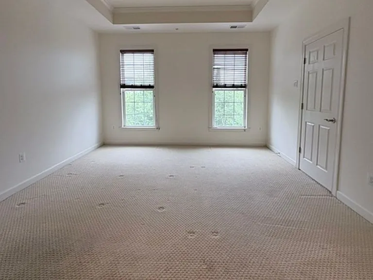 121 Autumn View Dr — Photo 23