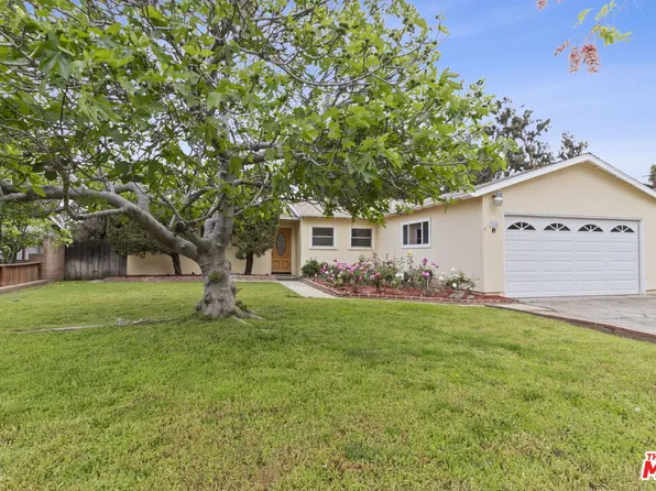 13545 Simshaw Ave, Sylmar, CA 91342