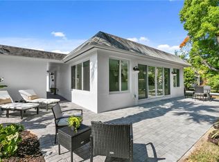 17 Knights Bridge RD, NAPLES, FL 34112