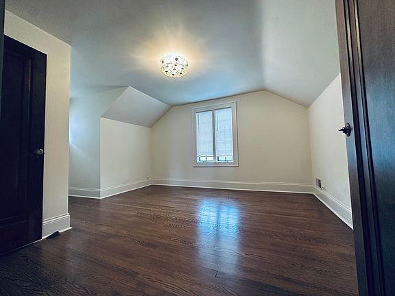 Private Bedroom/Office 2