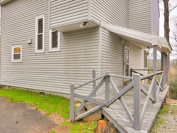 4th image of 425 Halifax Dr