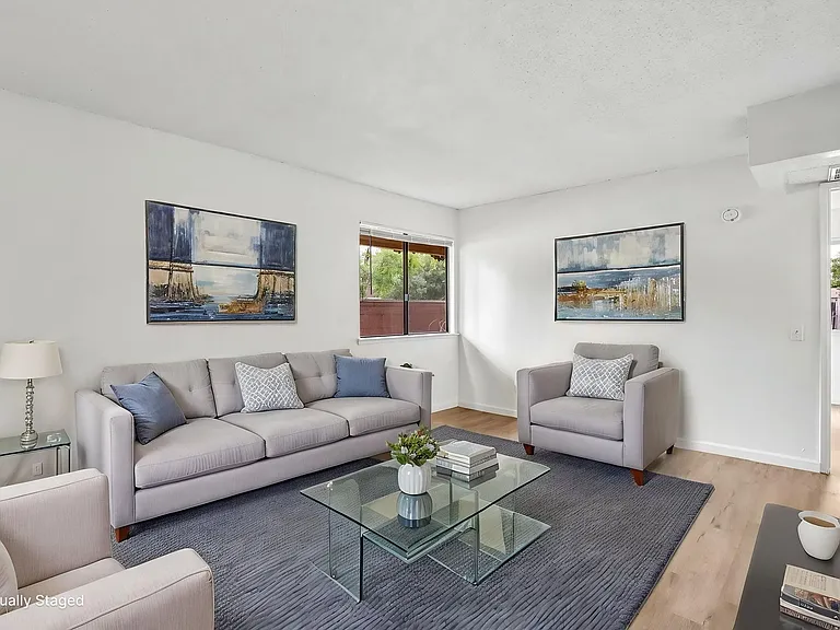Parkview Village Apartments — Photo 1