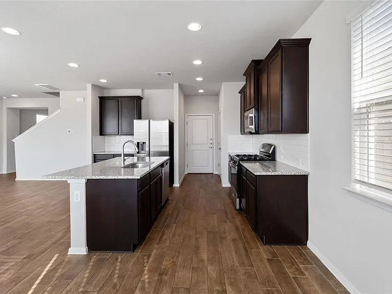 5613 Respinto Dr — Photo 9