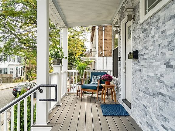 4th image of 25-27 Albion St #2