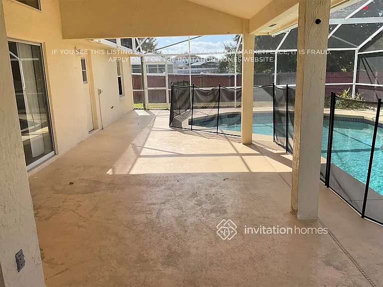 5660 Loma Vista Dr W — Photo 14