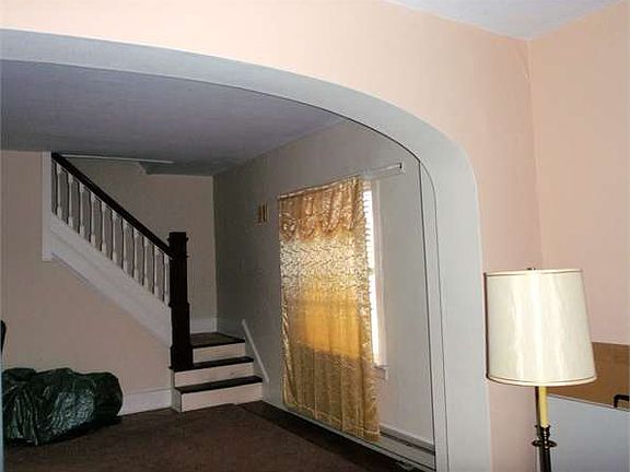 2nd image of 36 N Broad Mountain Ave