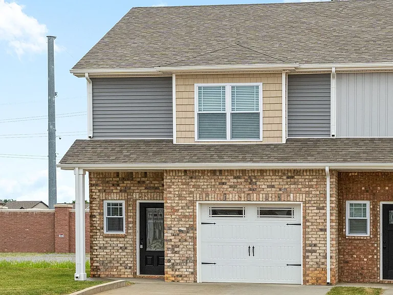 338 Fallow Cir — Photo 1