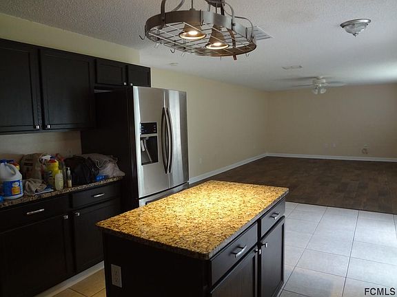 5th image of 53 London Dr