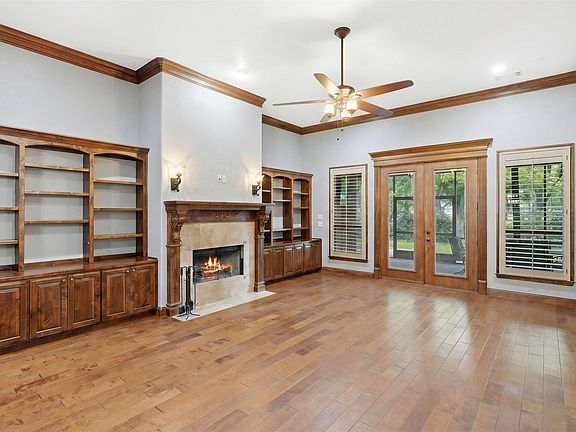 3rd image of 8753 S Monticello Cir