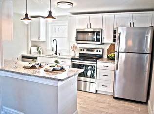 8 Eastman Ave, Portland, ME 04103