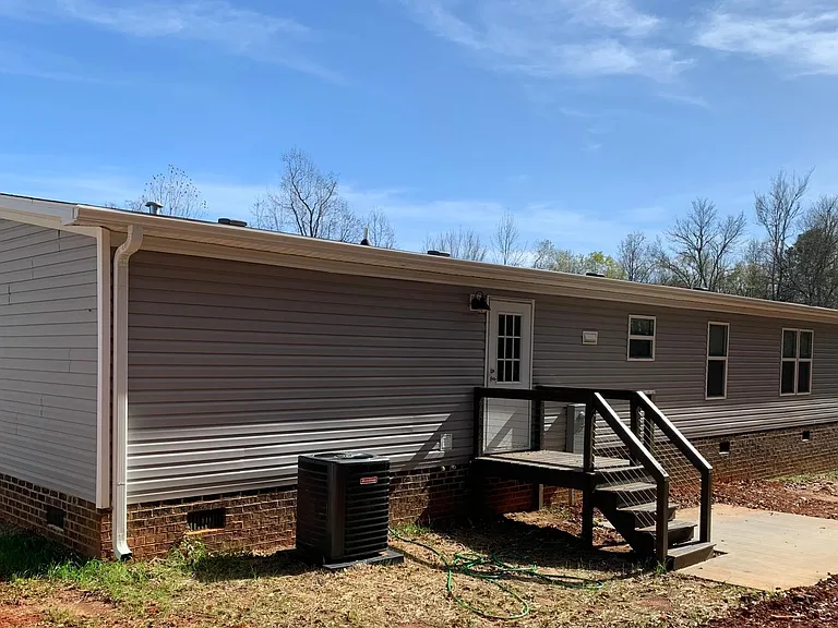306 Lakanwood Ln — Photo 15