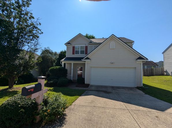 318 Stillwater Ct