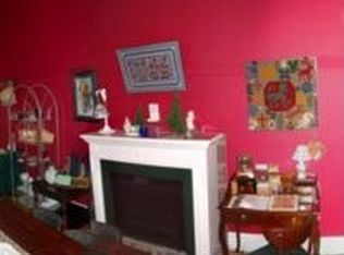 124 S Main St, Lindsborg, KS 67456