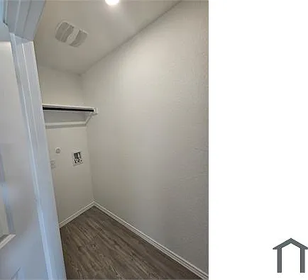731 Paul St — Photo 8