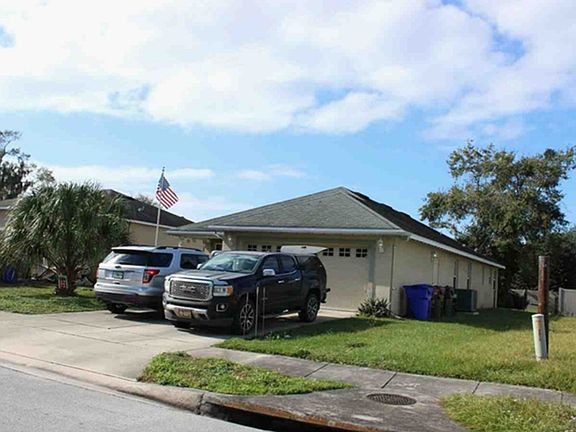 3rd image of 114 Viola St