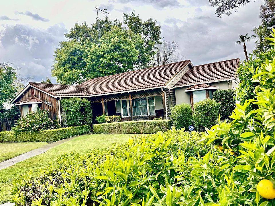 1st image of 1587 De Anza Way