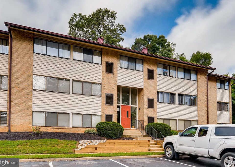1st image of 130 Royal Oak Dr APT G