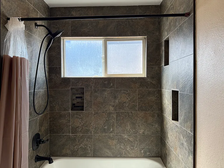 2251 Indian Horse Dr — Photo 13