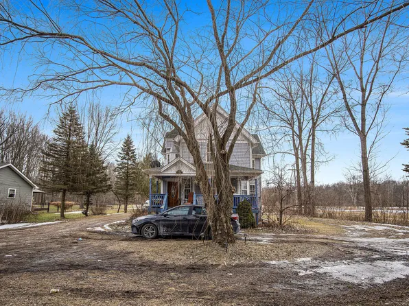 6903 Holland Rd, Algonac, MI 48001