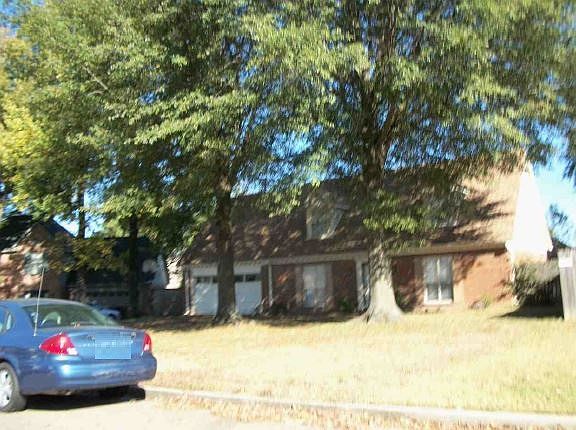 2nd image of 7388 Old Dominion Ct