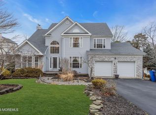 107 Shenandoah Blvd, Toms River, NJ 08753