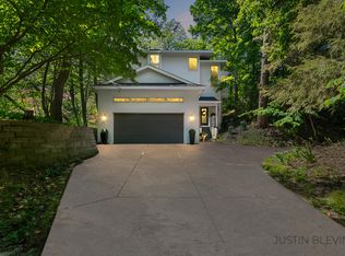 17531 Mountain Plat Dr, Grand Haven, MI 49417