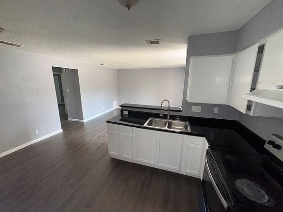 4th image of 10100 Brownie Dr APT A
