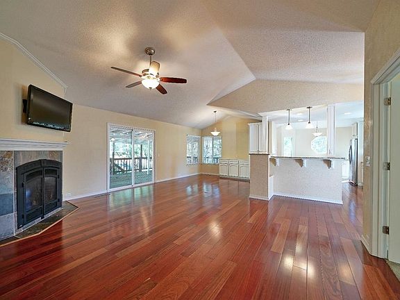 4th image of 2785 Sleepy Hollow Ct