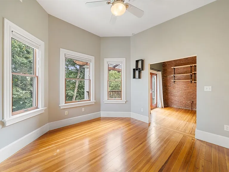 118 Perkins St #3 — Photo 19