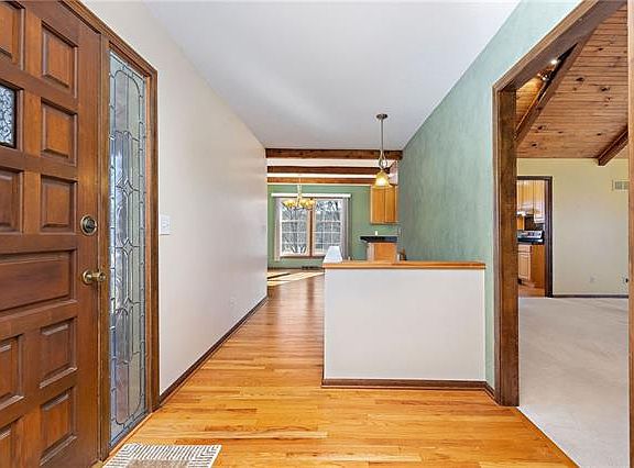 3rd image of 8930 Millstone Dr