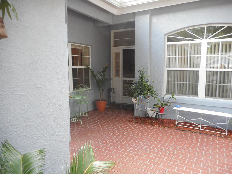 1st image of 8006 SW 115th Loop