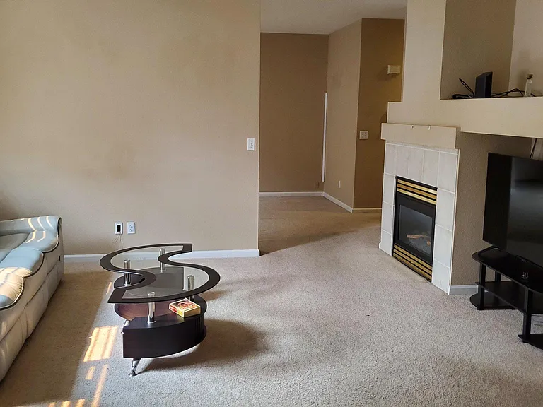 9247 Deddington Way — Photo 3