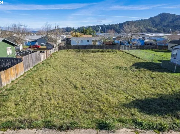 0 S Comstock Rd, Sutherlin, OR 97479