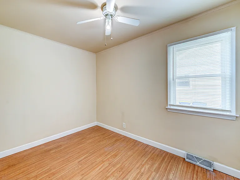 11215 Saint Damian Dr — Photo 12