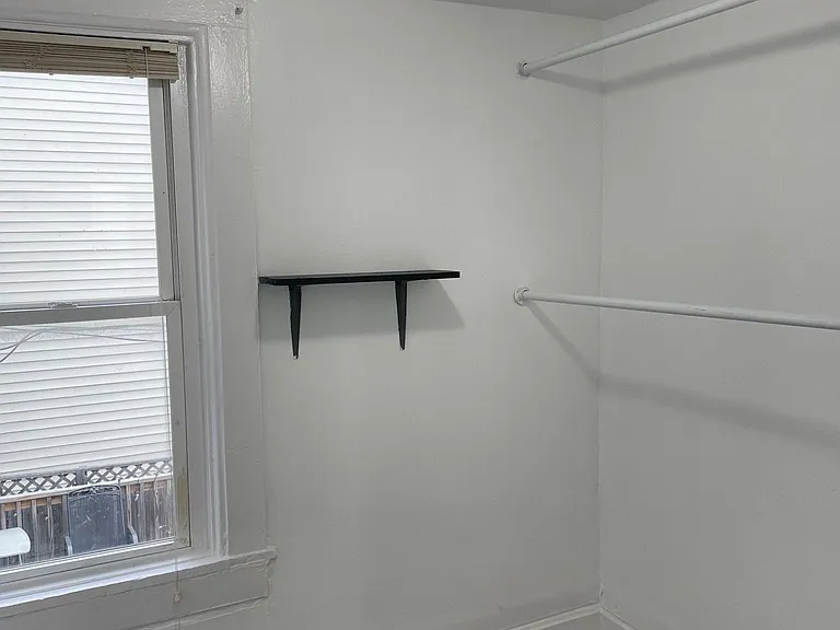 1721 N Kimball Ave #2R — Photo 3