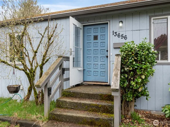13656 1st Avenue SW, Burien, WA 98166