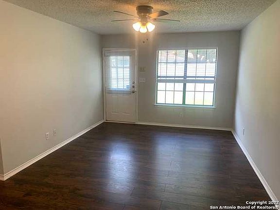 3rd image of 4545 Hoeneke St #204