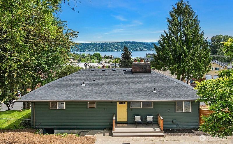 2nd image of 9275 Renton Avenue S