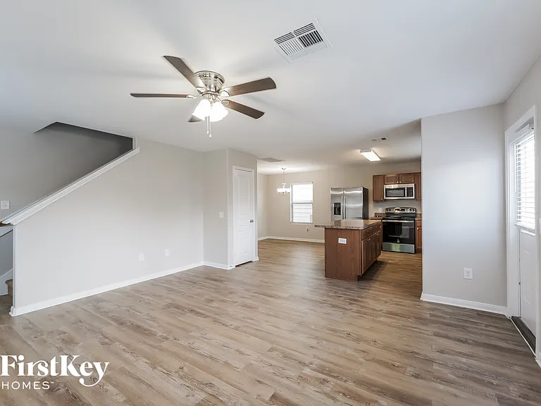 9923 Sanders Rose Ln — Photo 4