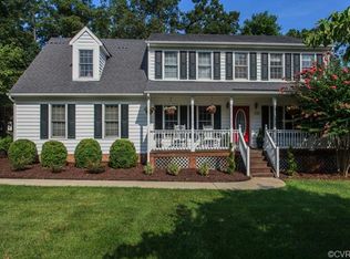 7700 Whirlaway Dr, Midlothian, VA 23112