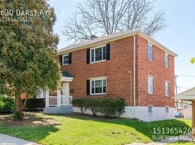 1630 Darst Ave