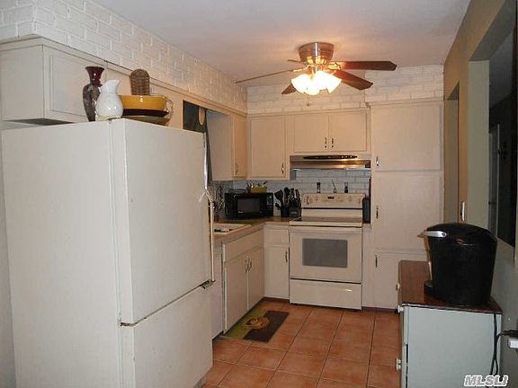 4th image of 326 Harrison Ave