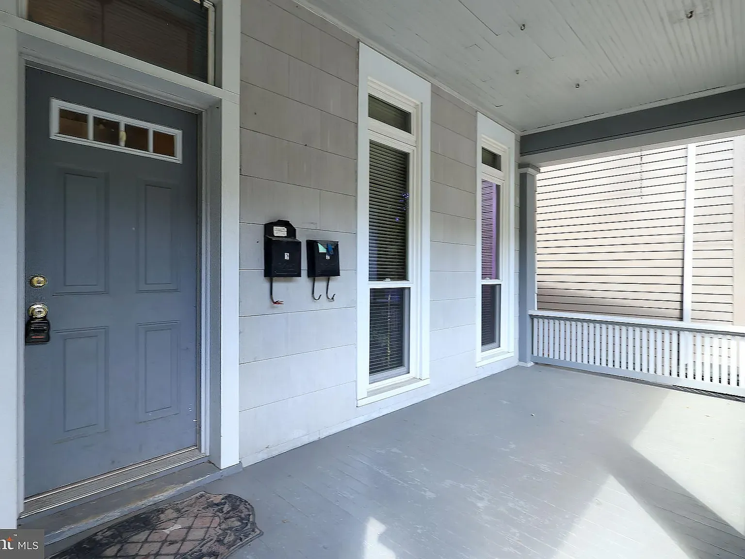 2 bed, 999 sqft, $1,200 — Photo 4