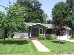 611 N Plum St, Breese, IL 62230