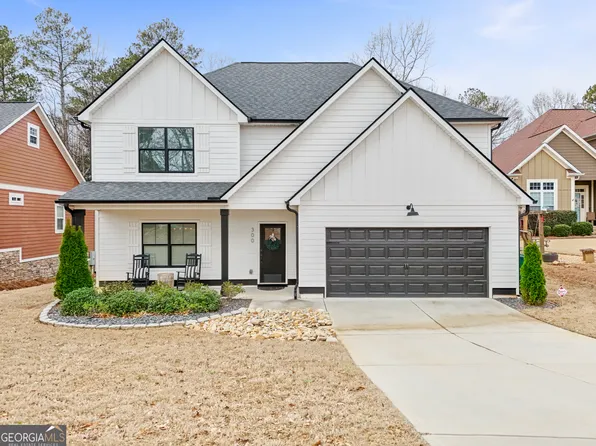 300 Wooded Glen Ln, Carrollton, GA 30117