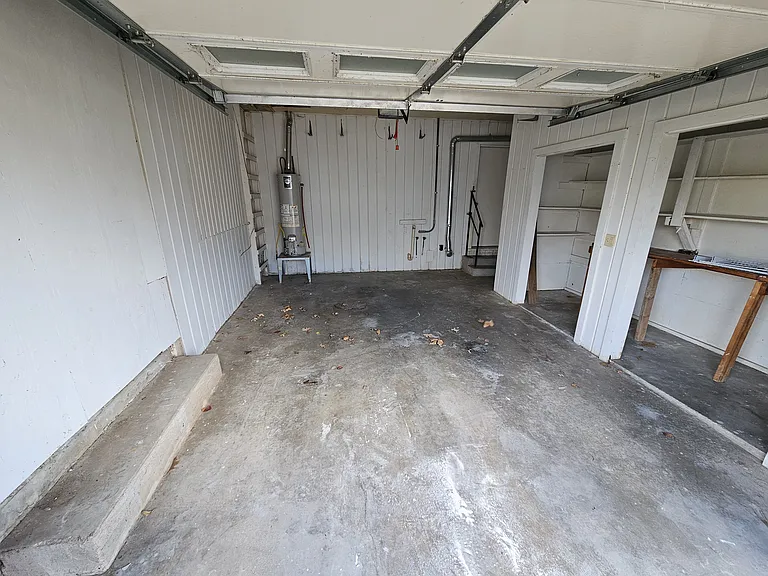 1904 W Oak Ave — Photo 19