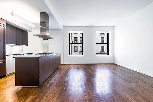 Rented by New York Casas Ltd. | media 6