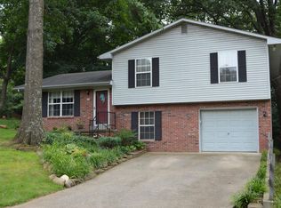 112 Ofinn Ave, Bardstown, KY 40004