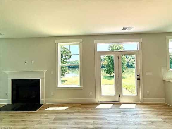 5th image of 4586 Hanes Lake Dr